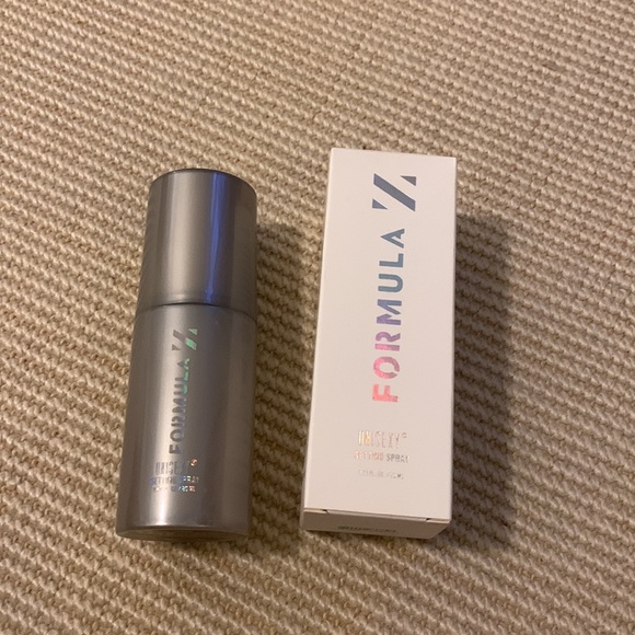 NIB Formula Z Unisexy Setting Spray, 2.71 oz, 3 for $20 beauty bundles - Picture 3 of 3